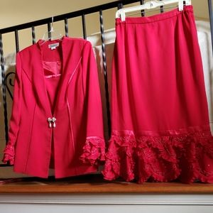 2/piece suit by Lisa Renée